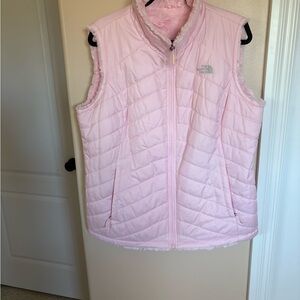 The North Face Pale Pink Quilted Fleece-Lined Vest